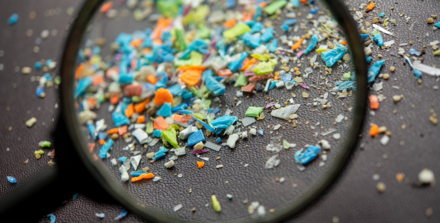 Majhen drobec, velika težava